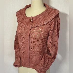 Moth Ruffle Collared Cardigan, M